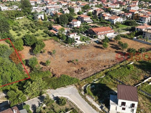 Terreno in vendita a Cervinara, Campania