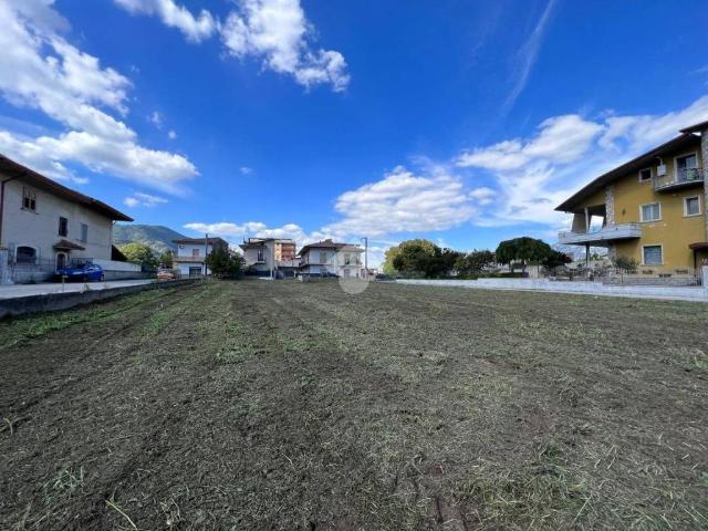 Terreno in vendita a Cervinara, Campania
