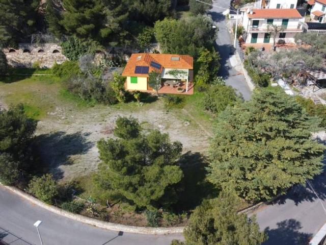 Terreno in vendita a Capo Mimosa, Cervo