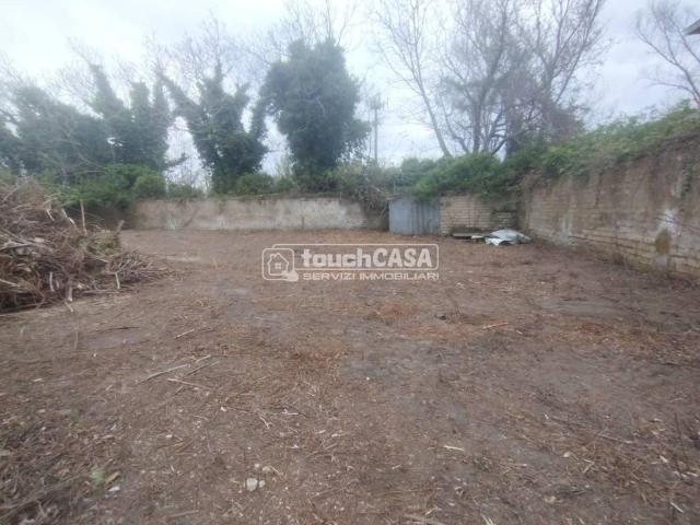 Terreno in vendita a Cesa, Campania
