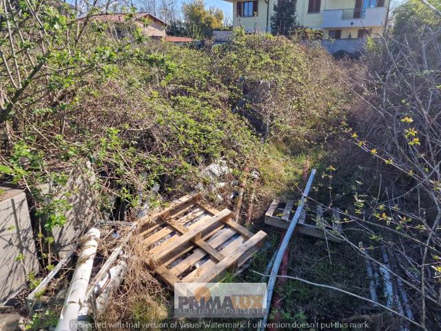 Terreno in vendita a Cesano Maderno, Lombardia
