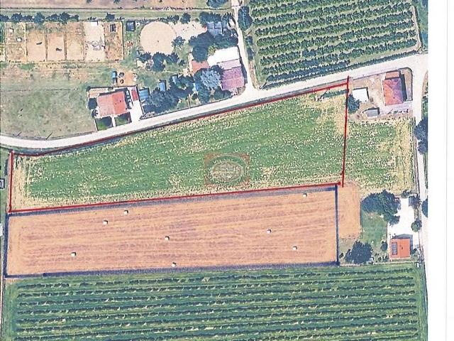 Terreno in vendita a Unione dei comuni Valle del Savio, Cesenà