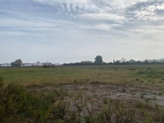 Terreno in vendita a Unione dei comuni Valle del Savio, Cesenà