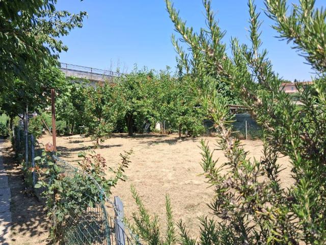 Terreno in vendita a Unione dei comuni Valle del Savio, Cesenà