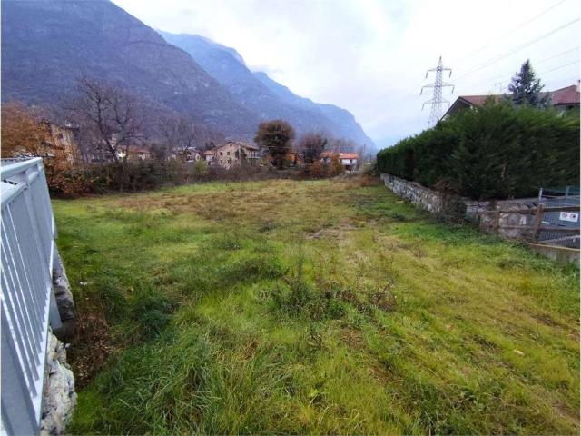Terreno in vendita a Champdepraz, Aosta