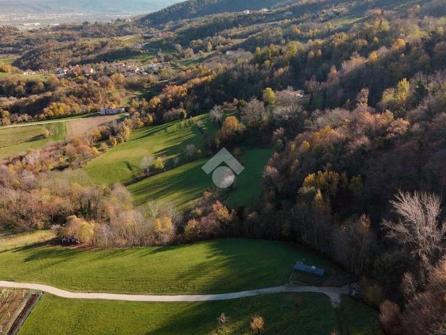 Terreno in vendita a Chiampo, Veneto