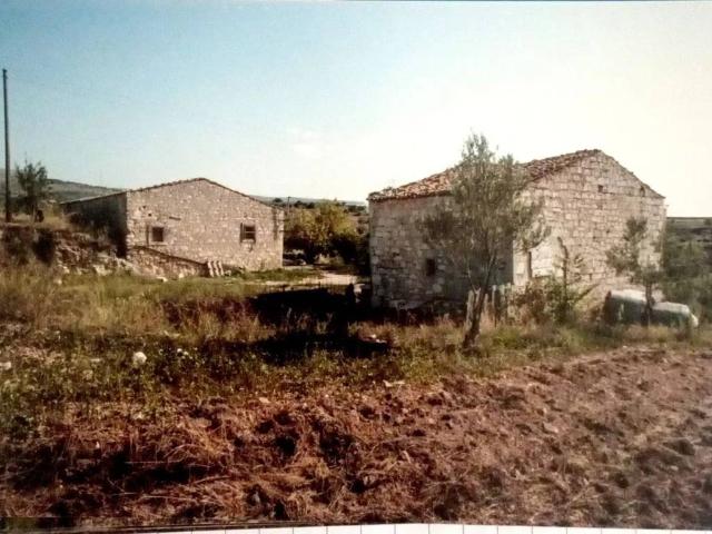Terreno in vendita a Chiaramonte Gulfi, Sicilia