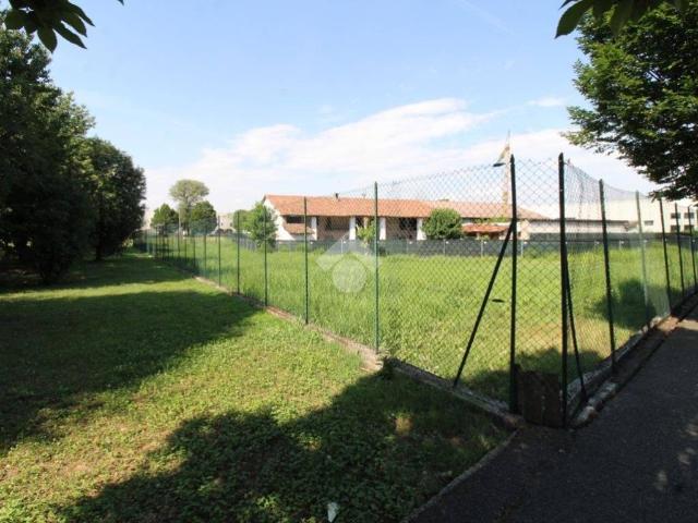 Terreno in vendita a Chiari, Lombardia