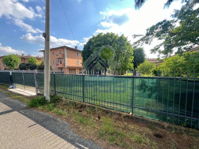 Terreno in vendita a Chignolo Po, Lombardia