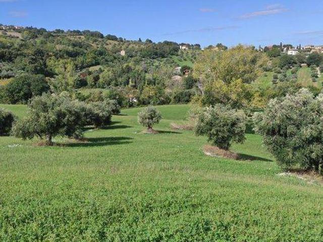 Terreno in vendita a Marche, Macerata