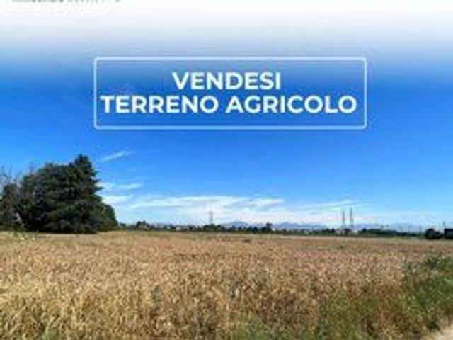 Terreno in vendita a Cislago, Lombardia
