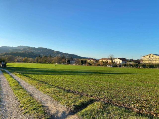 Terreno in vendita a San Leo Bastia, Umbria