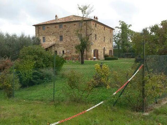 Terreno in vendita a San Leo Bastia, Umbria