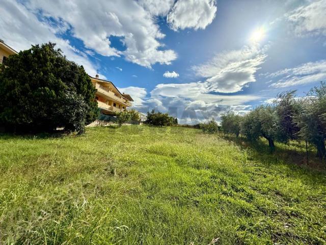 Terreno in vendita a Città Sant'angelo, Abruzzo