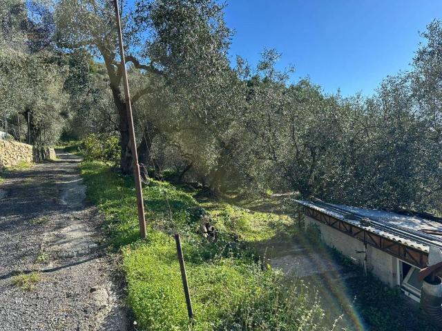 Terreno in vendita a Civezza, Liguria