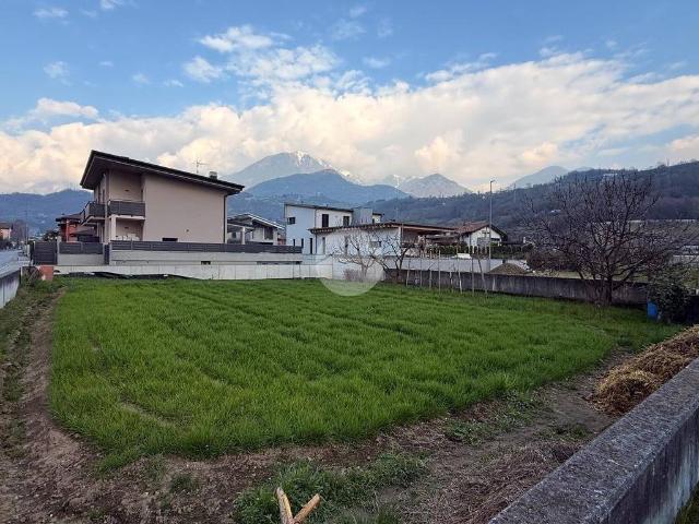 Terreno in vendita a Comunità montana della valle Camonica, Cividate Camuno