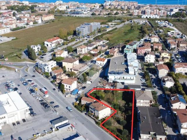 Terreno in vendita a Marche, Macerata