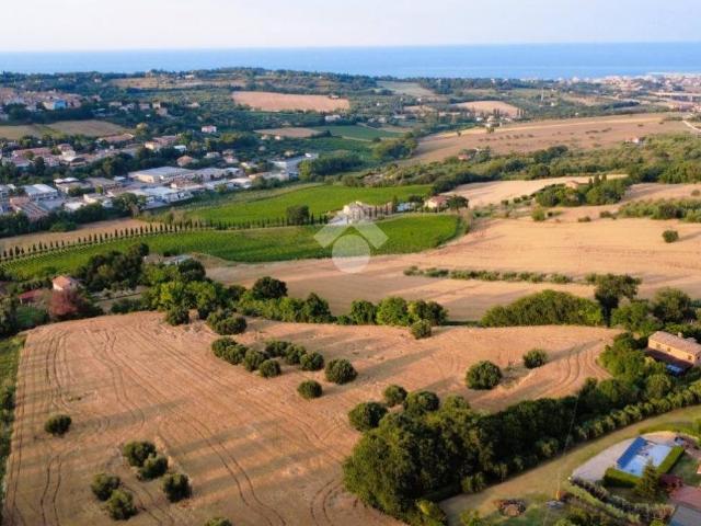 Terreno in vendita a Marche, Macerata