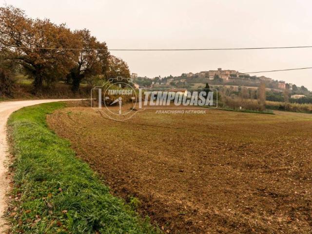 Terreno in vendita a Marche, Macerata