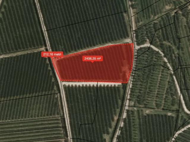 Terreno in vendita a Comunità della Val di Non, Cles