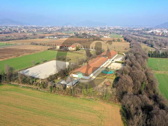 Terreno in vendita a Coccaglio, Lombardia