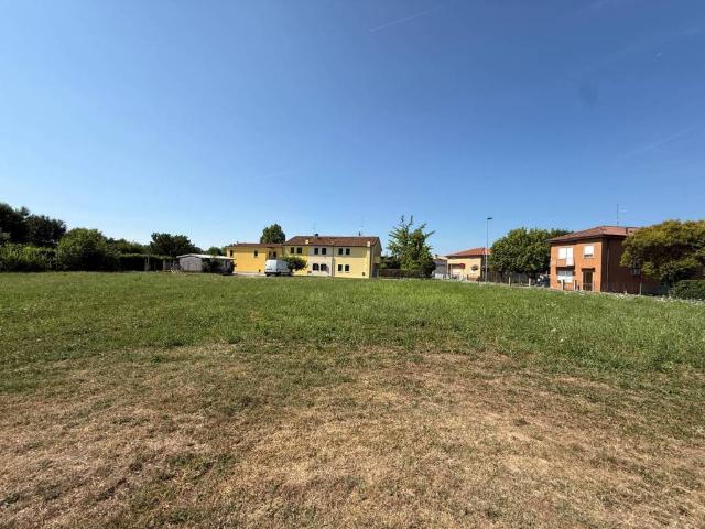 Terreno in vendita a Colle Umberto, Veneto