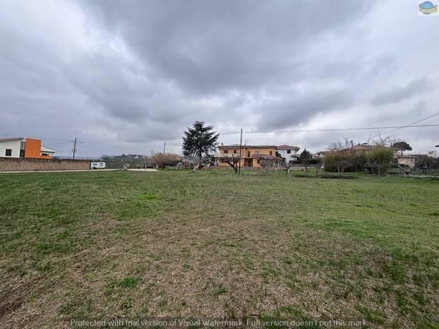 Terreno in vendita a Collecorvino, Abruzzo