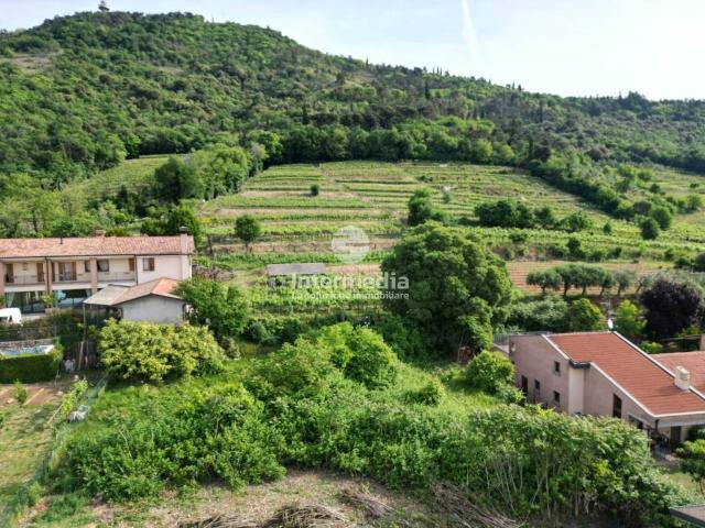Terreno in vendita a Cologne Bresciano, Lombardia