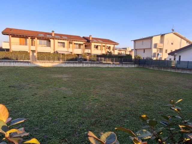 Terreno in vendita a Cologno al Serio, Bergamo