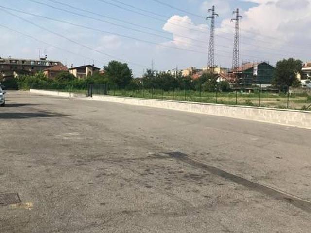 Terreno in vendita a Cologno Monzese, Lombardia