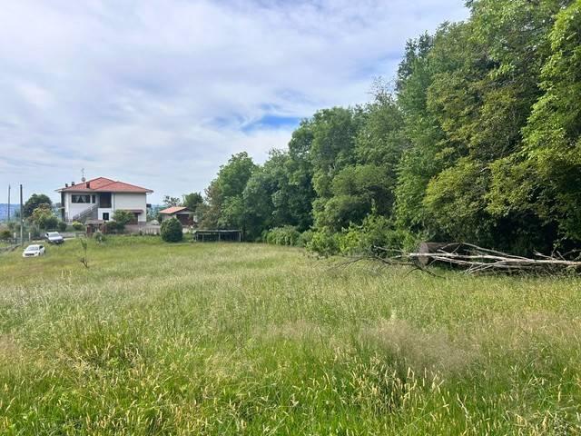 Terreno in vendita a Mattello, Comerio