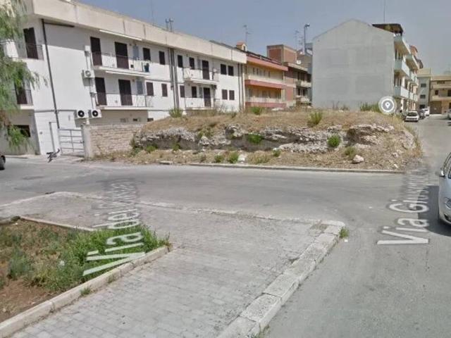 Terreno in vendita a Comiso, Sicilia