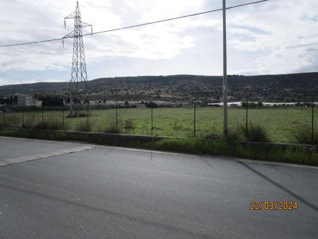 Terreno in vendita a Comiso, Sicilia