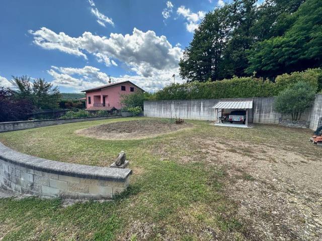 Terreno in vendita a Compiano, Reggio Emilia