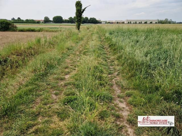 Terreno in vendita a Battuello, Corbetta