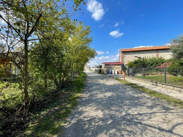 Terreno in vendita a Battuello, Corbetta