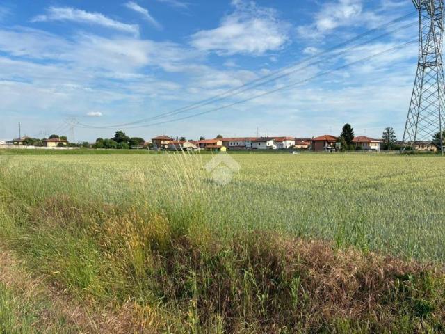 Terreno in vendita a Corbetta, Lombardia