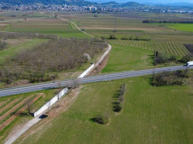 Terreno in vendita a Cormons, Friuli-Venezia Giulia