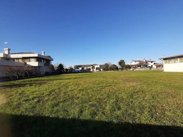 Terreno in vendita a Corno Di Rosazzo, Friuli-Venezia Giulia