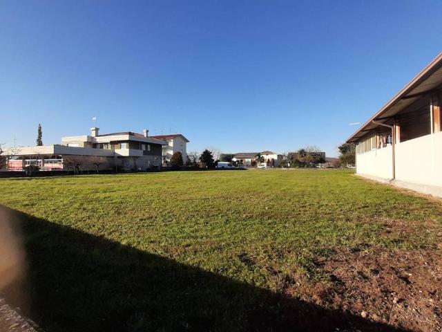 Terreno in vendita a Corno Di Rosazzo, Friuli-Venezia Giulia