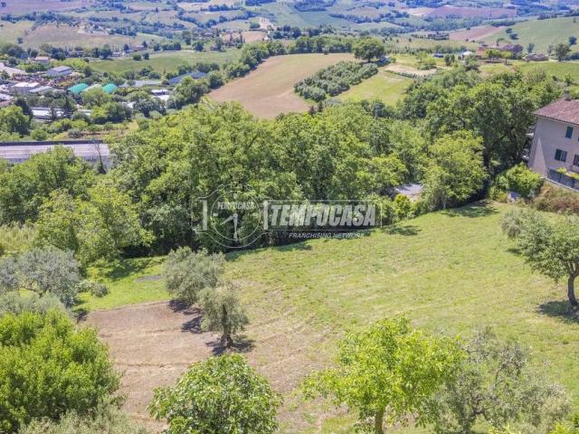 Terreno in vendita a Marche, Macerata