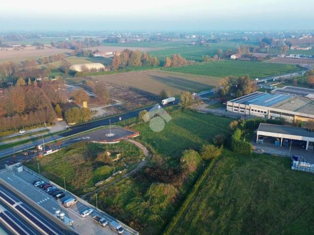 Terreno in vendita a Picenengo, Cremona