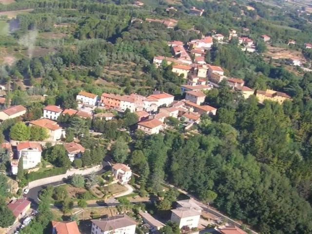 Terreno in vendita a Crespina Lorenzana, Crespina