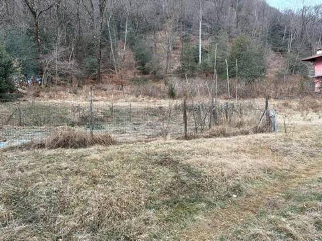 Terreno in vendita a Comunità Montana del Piambello, Cuasso Al Monte