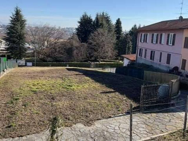 Terreno in vendita a Cucciago, Como