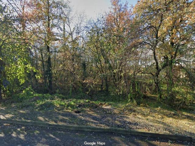 Terreno in vendita a Cuggiono, Lombardia