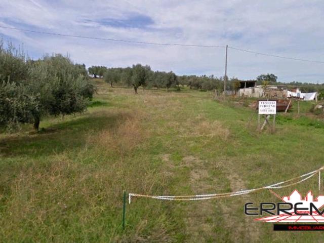 Terreno in vendita a Cugnoli, Abruzzo