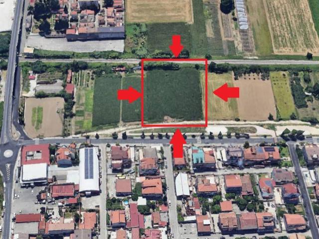 Terreno in vendita a Curti, Campania
