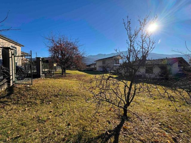 Terreno in vendita a Comunità Montana Valli del Verbano, Cuveglio