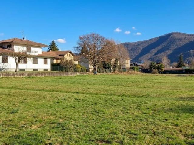Terreno in vendita a Comunità Montana Valli del Verbano, Cuveglio